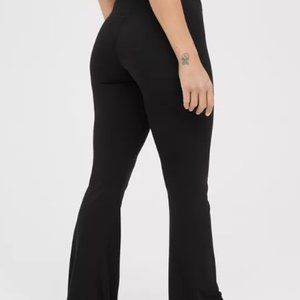 black aerie crossover flare leggings. size s